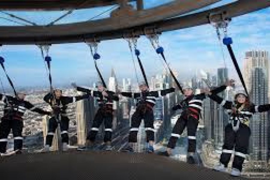 ATT – Sky Views Edge Walk